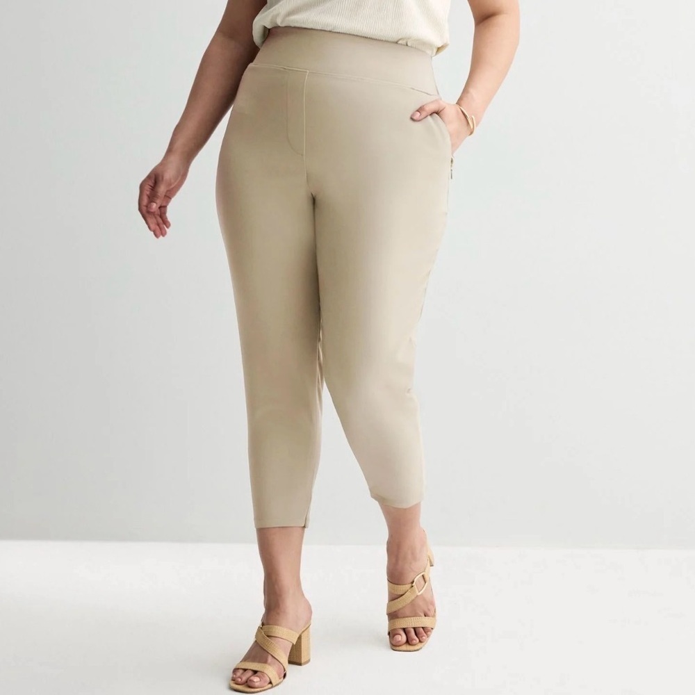 Jones & Co Plus Size Pull On Straight Leg Ankle Pants Khaki  Stretch Size 2X